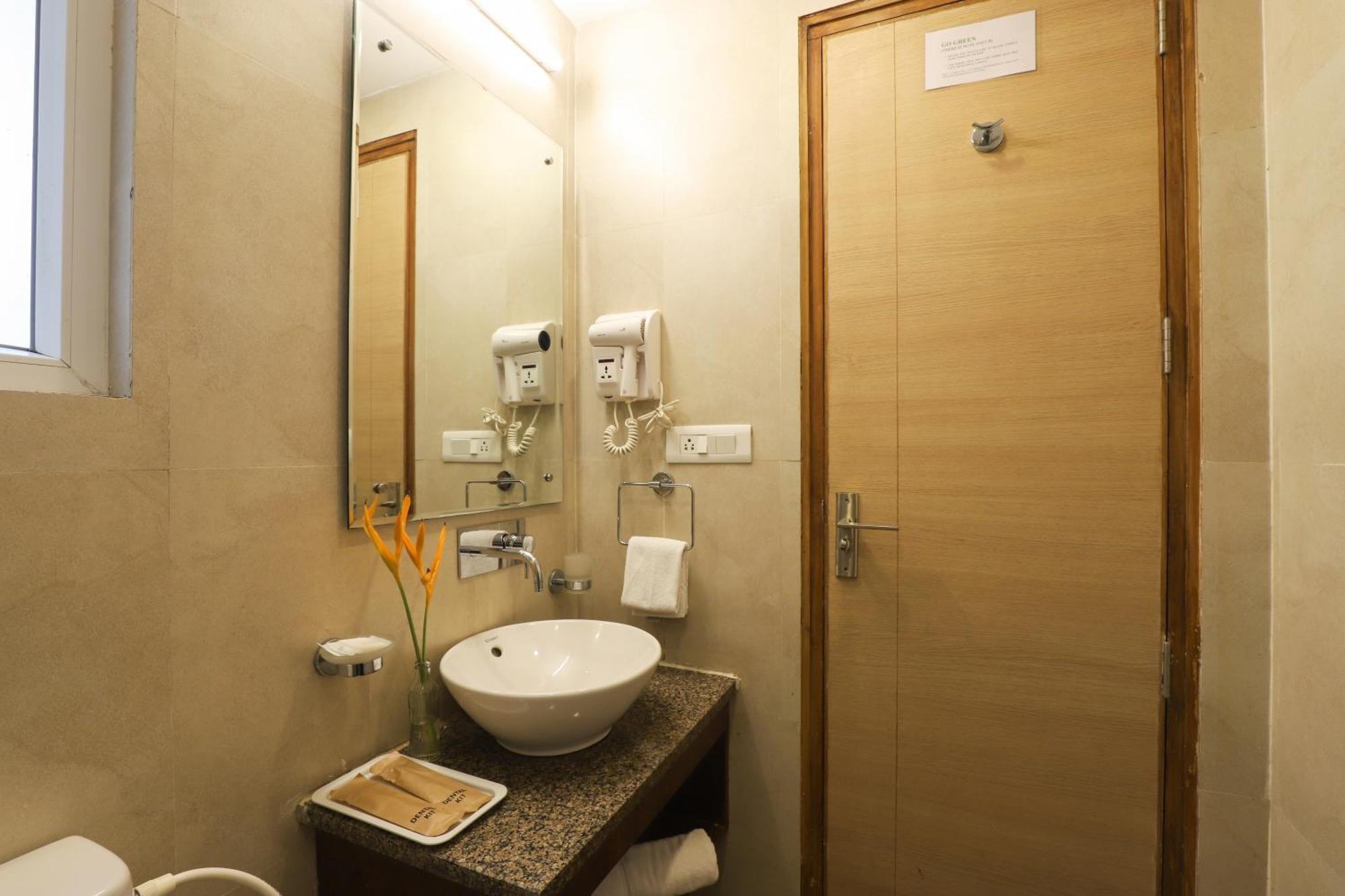 Veera Strand Park Serviced Apartments Near Calangute Exterior foto